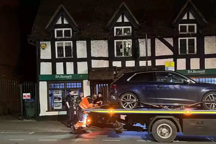 Hız sınırı ihlali yapan ünlü oyuncunun ehliyetine el konuldu