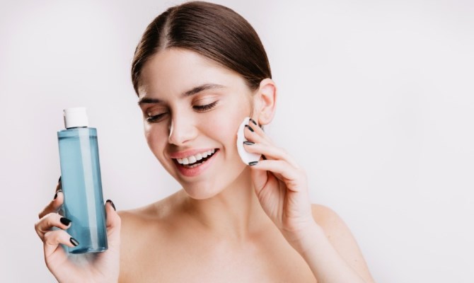 Tonik Nedir Nasıl Kullanılır Cilt Temizliği İyi Gelen Tonik Çeşitleri